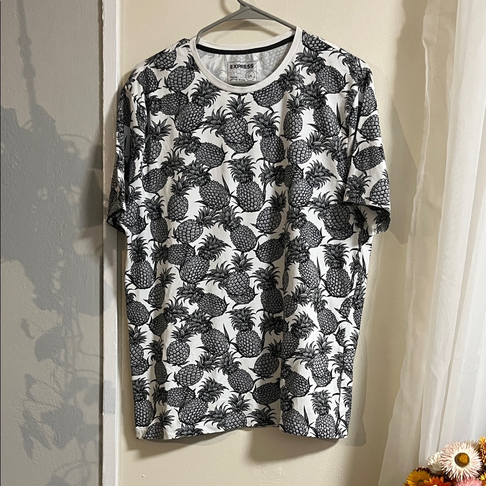 Express Monochrome Pineapple Print Tee